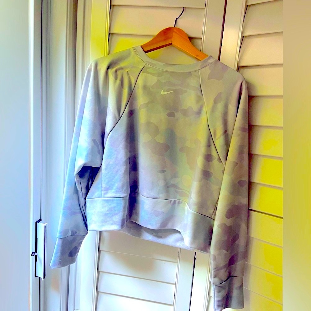 Nike grey camo Dri fit long sleeve.